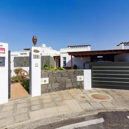 Arisen By * Playa Blanca (Lanzarote)