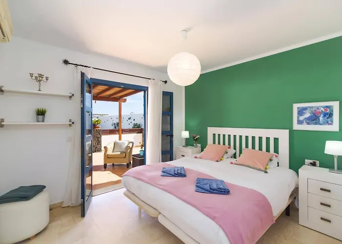 فيلة Arisen By بلايا بلانكا